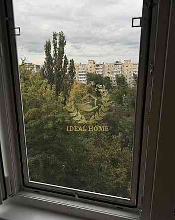 Продається 2-х кімнатна квартира в Деснянському р-ні, Лісовий масив Київ