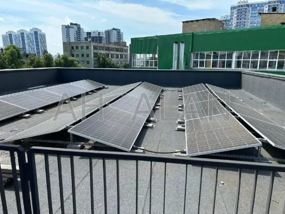 For sale Business Center / Administrative Building area 1130 sq.m  at Ростиславська Kiev