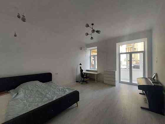 Оренда Квартира 1-кімнатна, 2/5 поверх на ул. Сечевых Стрельцов Kiev