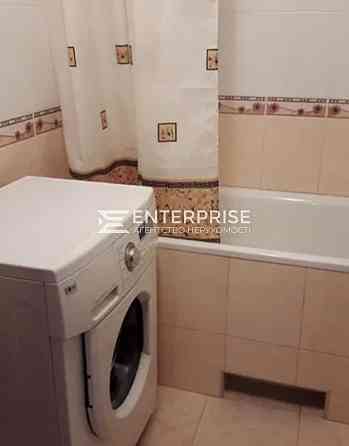 Продаж Квартира 2-кімнатна, 15/18 поверх на вул. Ревуцкого Київ