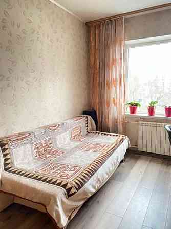 Оренда Квартира 3-кімнатна, 4/9 поверх на ул. Юрия Смолича, 4 Киев