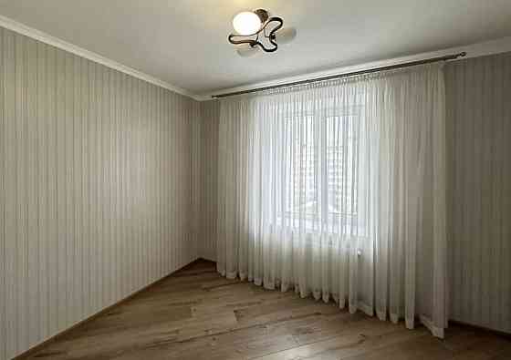 Продаж Квартира 4-кімнатна, 8/9 поверх на Миколайчука Вінниця