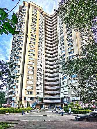 Оренда Квартира 1-кімнатна, 13/15 поверх на Бажана, 1м Киев