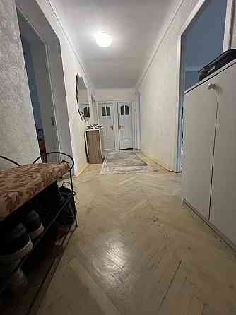 Продаж Квартира 3-кімнатна, 4/5 поверх на вул. Мазепи Гетьмана Івано-Франківськ