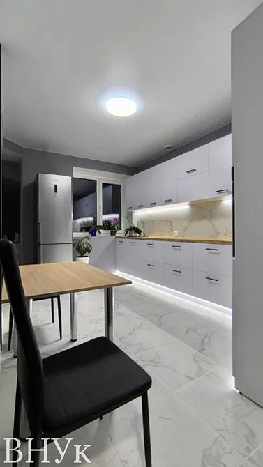 Продаж Квартира 1-кімнатна, 4/4 поверх на Електроапаратна район Імідж Луцьк - фото 4