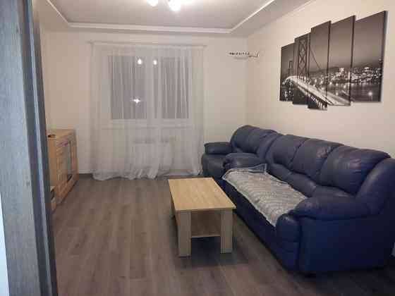 Продаж Квартира 2-кімнатна, 9/26 поверх на Кондратюка Юрия вул., д. 3 Київ