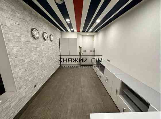 Оренда офісне приміщення на Щорса ул. поверх - 1/22 Київ