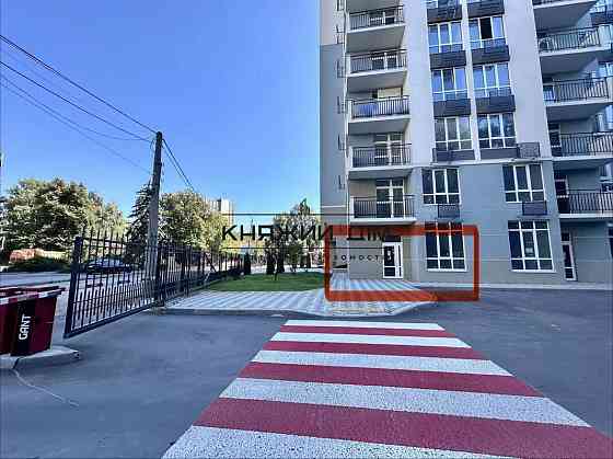 Оренда торгове приміщення на вул. Підмогильного Валер'яна поверх - 1 Киев