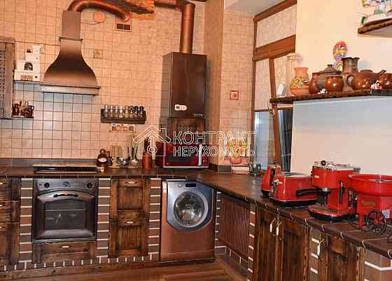 Продаж Квартира 4-кімнатна, 4/4 поверх на вул. Григорівське Харків