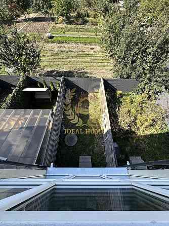 Продаж Будинок 4-кімнатний 