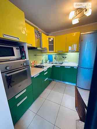 Оренда Квартира 2-кімнатна, 3/16 поверх на ул. Энтузиастов Київ