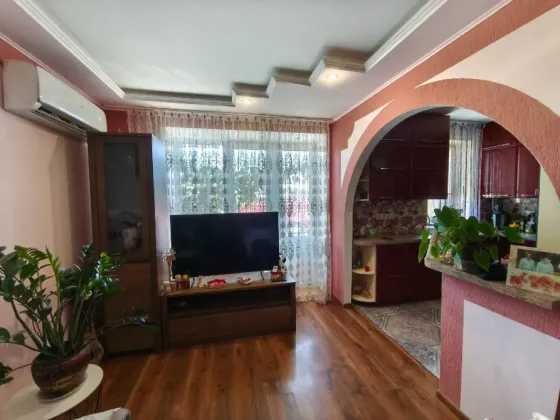 Продажа 3к Квартира 65 кв.м М. Вербицького 43 Ужгород