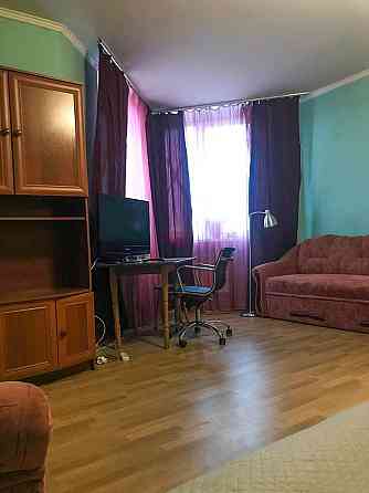 Оренда Квартира 2-кімнатна, 7/24 поверх на Саперно-Слобідська, 22 Kiev