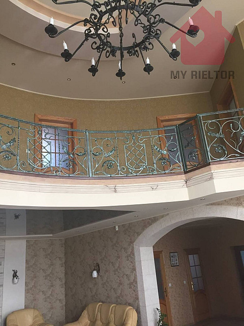 Продаж просторого будинку з басейном!  - photo 4