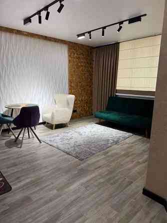 Продаж Квартира 1-кімнатна, 2/5 поверх на Амосова, 12 