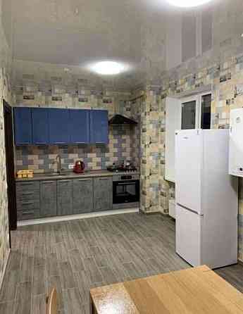 Оренда Квартира 1-кімнатна, 9/14 поверх на Харьковское шоссе, 151 Kiev