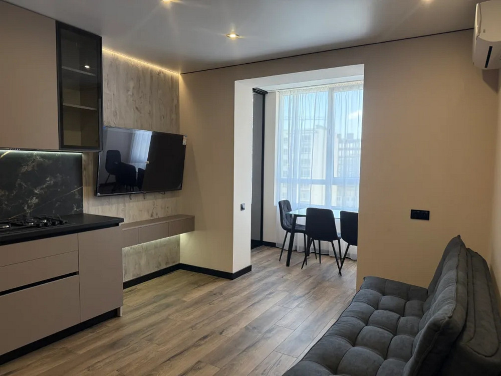 Продаж Квартира 3-кімнатна, 8/10 поверх на Семейная, 6 Дніпро - фото 3