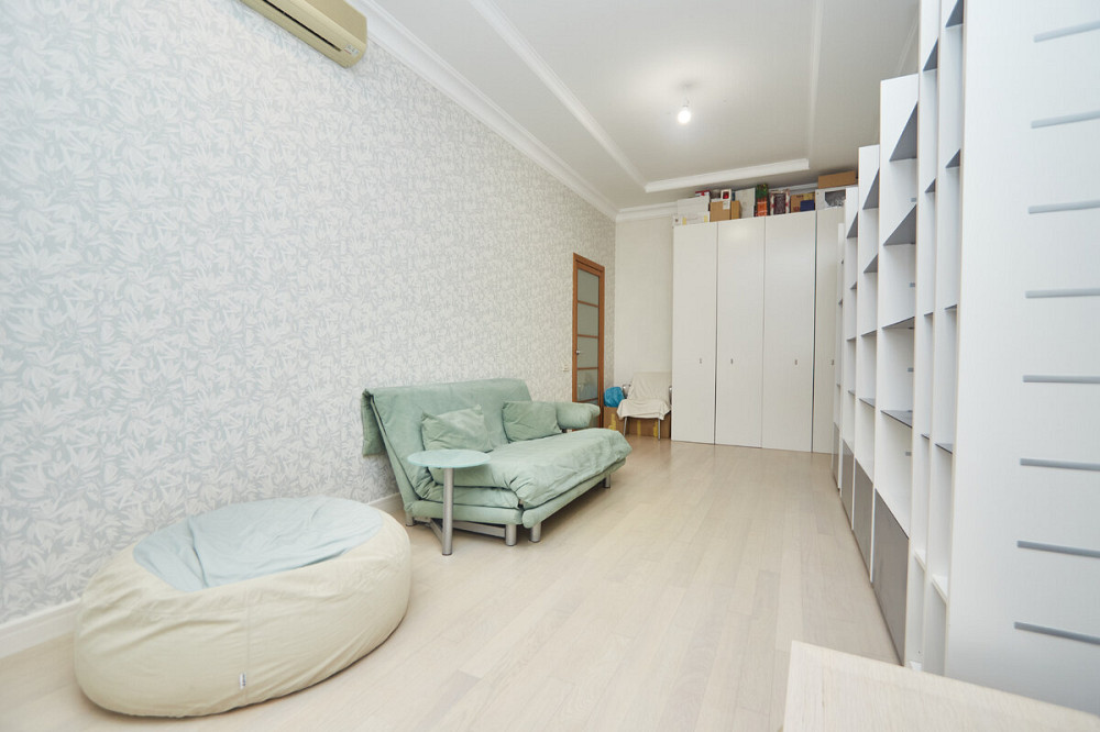 Продаж Квартира 4-кімнатна, 3/4 поверх на Семинарская ул. Одеса - фото 4