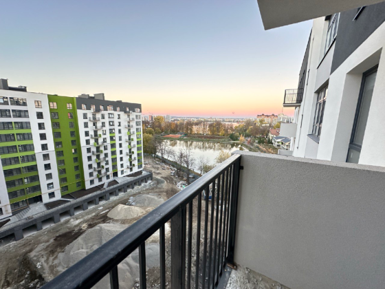 Продаж 3к Квартира 81.2 кв.м Міленіум Івано-Франківськ