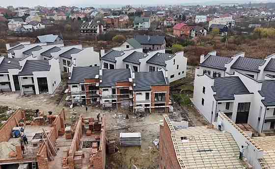 Продаж Квартира на улица Петлюри 