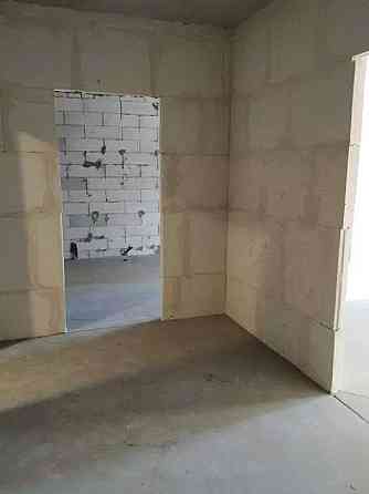 Продаж Квартира 2-кімнатна, 11/25 поверх на улица Ревуцкого, д.40 Київ