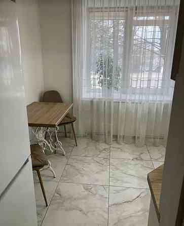 Здається в оренду 2-кімнатна квартира на вул. Тарнавського Ternopil'