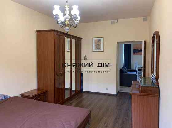 Оренда 2-кімн. студія на Майдані Незалежності Код: 114200 Киев