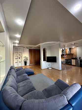 Продаж Квартира 3-кімнатна, 21/23 поверх на Анни Ахматової, 47 Kiev