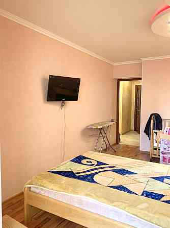 Продается 4-комнатная на Черемушках, ул. Бреуса Одеса