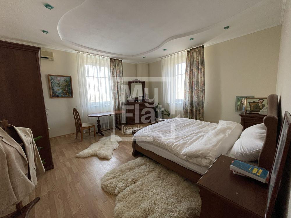 Продаж Квартира 4-кімнатна, 7/21 поверх на вул. Хмельницкого Богдана Kiev - photo 6