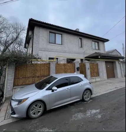 Продажа 2-этажный Дом с участком 10 сот 240 кв.м 5 комн. на ВИНОГРАДНАЯ Одесса