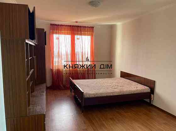 Оренда 2 кімнатної квартири на Моторному провулку 11Б код 11199085 Kiev