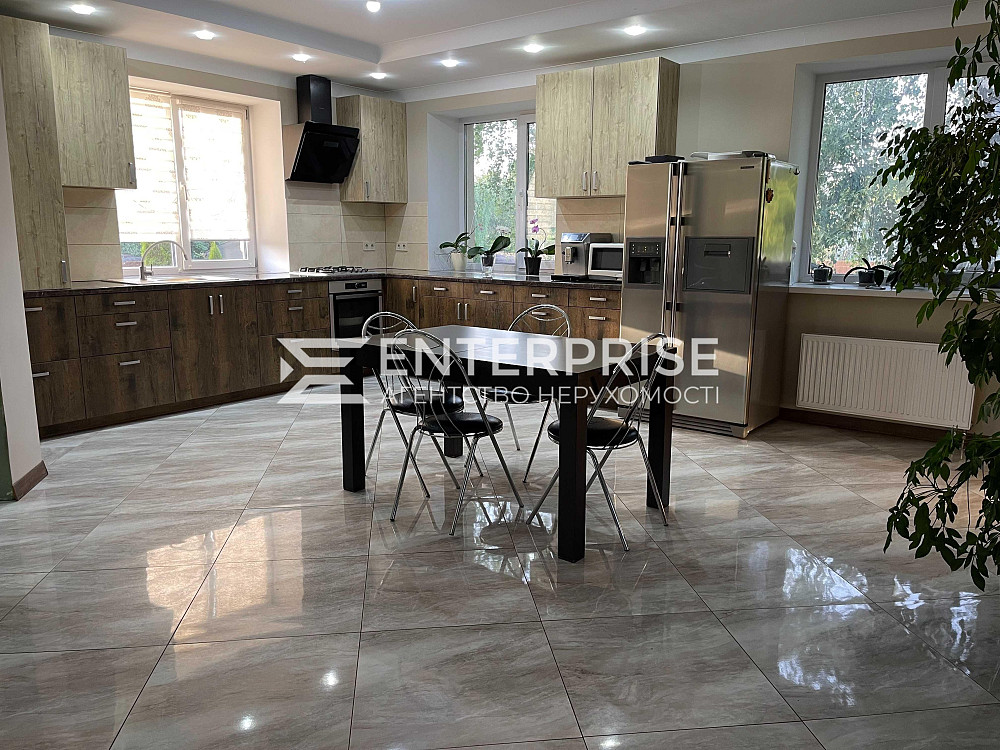 Продаж 2-поверховий Будинок з ділянкою 6 сот 190 кв.м 4 кімн. на Білогородська вул. Киев - изображение 2