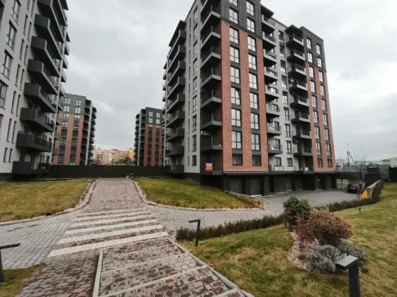 Продаж 2к Квартира 59 кв.м Легоцького 64Б Ужгород