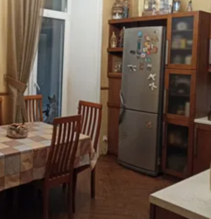 Четырехкомнатная квартира в центре города, улица Новосельского Одеса