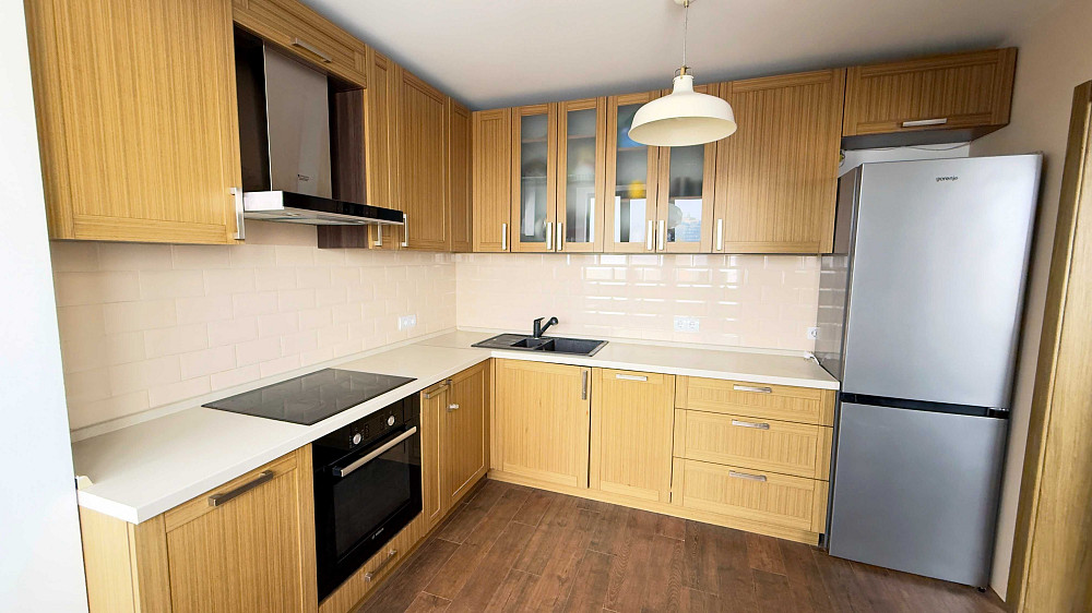 Продаж Квартира 3-кімнатна, 13/16 поверх на Володимира Івасюка вул., д. 43Б Київ - фото 1