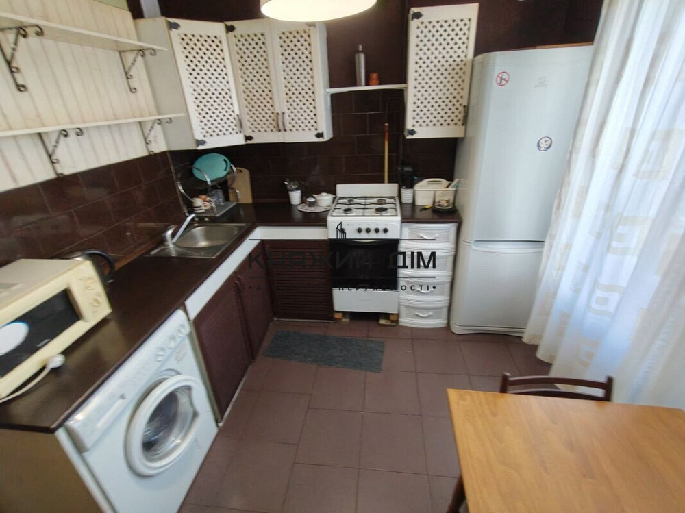 Оренда Квартира 2-кімнатна, 6/16 поверх на Березняковская ул. Київ - фото 13