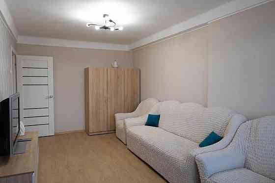 Оренда Квартира 2-кімнатна, 9/9 поверх на Ентузіастів, 12 Київ