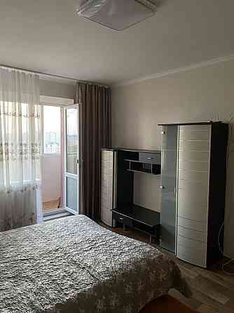 Оренда Квартира 1-кімнатна, 15/16 поверх на Ялтинська, 15 Київ