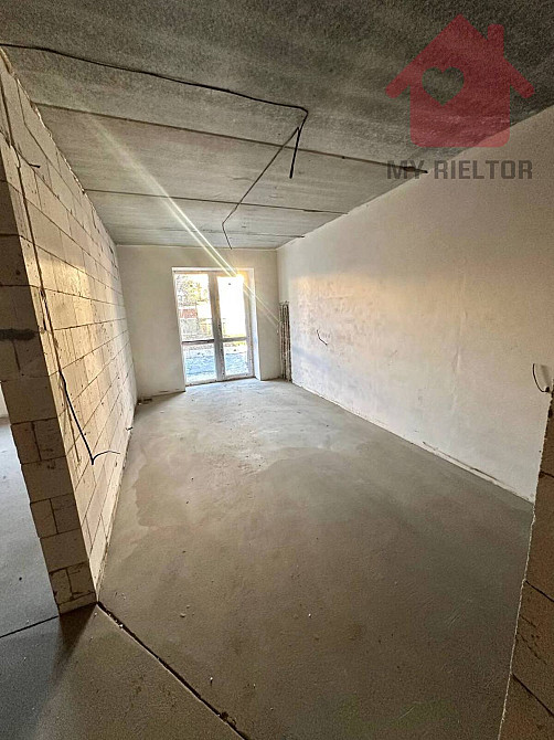 Продаж Квартира 1-кімнатна, 1/9 поверх на Легоцького, 80 Ужгород - изображение 5