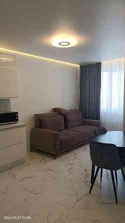 Продаж Квартира 1-кімнатна, 24/24 поверх на Архітектора Вербицького вул., д. 1-в Київ