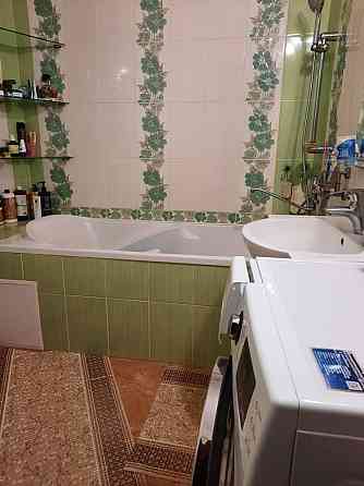 Продаж Квартира 4-кімнатна, 17/22 поверх на Бальзака Оноре вул., д. 4А Киев