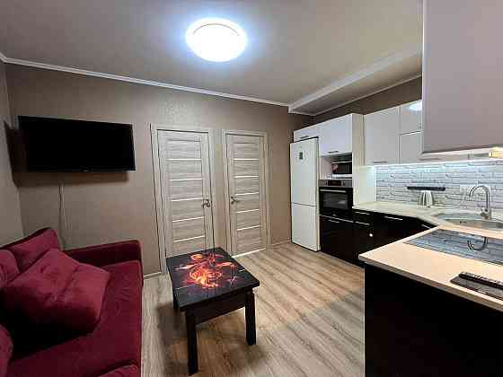 Оренда Квартира 2-кімнатна, 3/6 поверх на вул. Регенераторна, 4 Київ