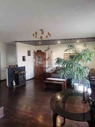 Продаж Квартира 3-кімнатна, 6/9 поверх на вул. Академика Вальтера Kharkiv