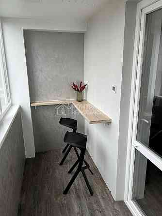 Продаж Квартира 3-кімнатна, 9/9 поверх на вул. Іскринський Харьков