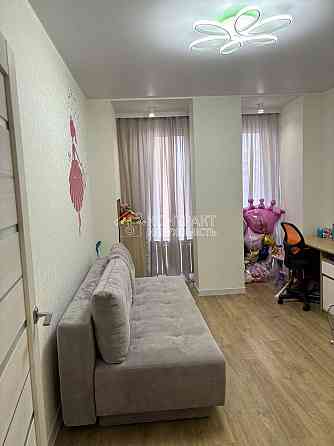 Продаж Квартира 4-кімнатна, 11/19 поверх на вул. Гвардійців Широнінців Харків