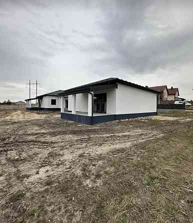 Продаж Будинок 5-кімнатний на вул. Київська Рівне