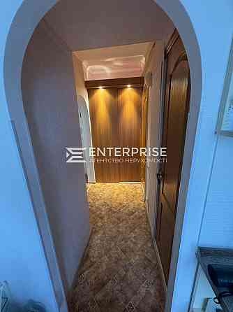 Продаж Квартира 2-кімнатна, 9/9 поверх на вул. Рональда Рейгана Киев