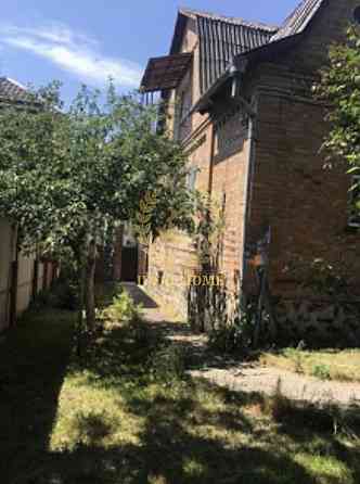 Продам будинок по вулиці Бестужева Киев