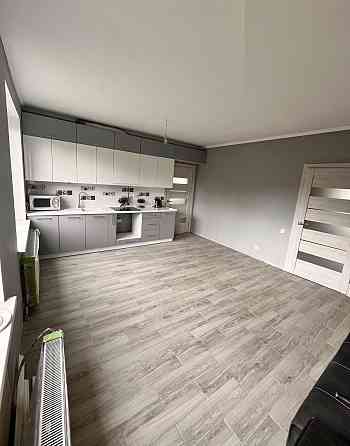 Продаж Будинок 4-кімнатний на вул. Хоткевича Винники